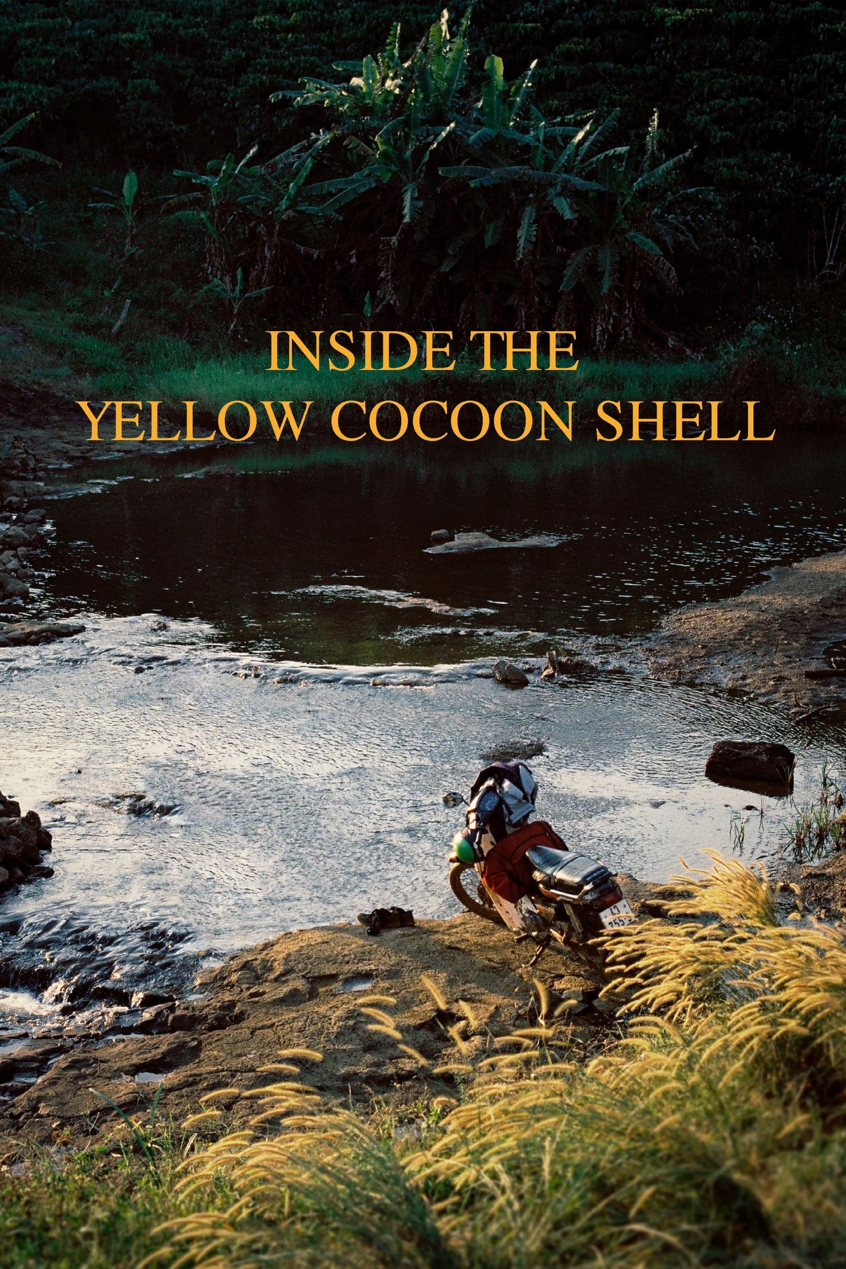 فيلم Inside the Yellow Cocoon Shell 2023 مترجم